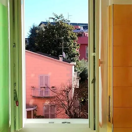 Bilocale Luminoso E Accogliente Zona Marche Milano