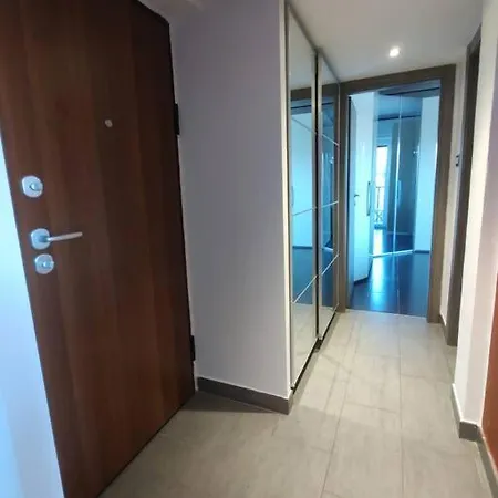 Apartment Bilocale Luminoso E Accogliente Zona Marche Milan